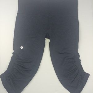 Lululemon in the Flow Seamless Crop Leggings